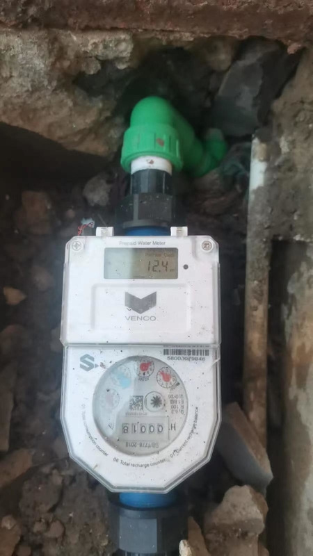 फैक्टरी डायरेक्ट R160 STS स्मार्ट CIU रिमोट कंट्रोल इंटीग्रेटेड पीतल शेल IP68 सुरक्षा वाटर मीटर प्रीपेड
