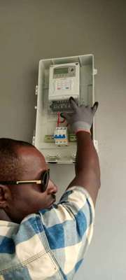 स्ट्रोनपे वेंडिंग सॉफ्टवेयर और एसटीएस मानक प्रोटोकॉल के साथ स्मार्ट प्रीपेड बिजली मीटर में 80A अधिकतम करंट